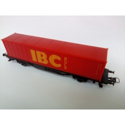 Wagon plat avec porte conteneurs IBC
