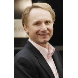 Dan Brown