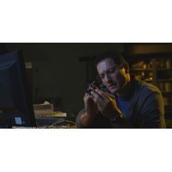 Extracted (2012) avec Sasha Roiz